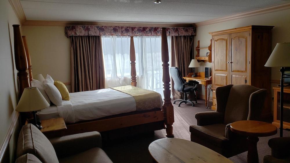 Ramada By Wyndham Pinewood Park Resort North Bay Zewnętrze zdjęcie