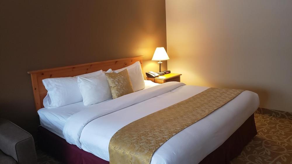 Ramada By Wyndham Pinewood Park Resort North Bay Zewnętrze zdjęcie